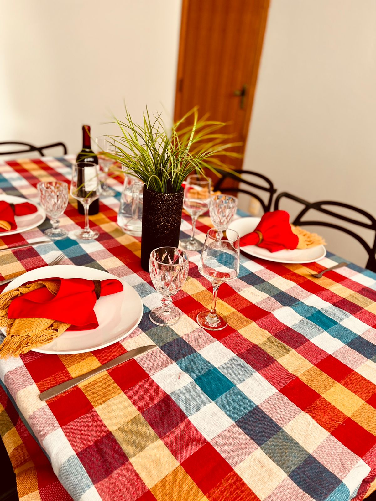Toalha de Mesa 6 Lugares 1,40x2,20m Xadrez Colorida – DDB Artesanato
