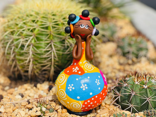 Boneca Baianinha em Cabaça Colorida