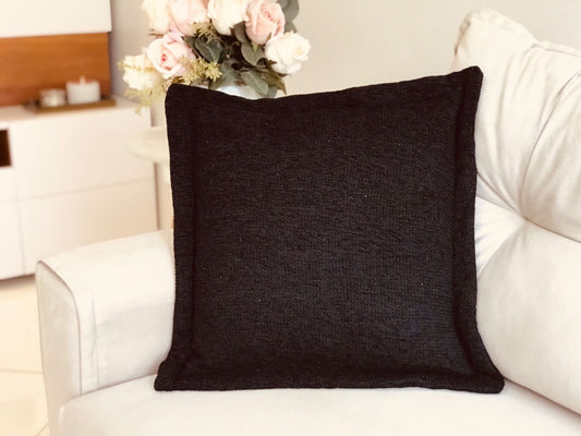 Capa de Almofada em Chenille com Aba Lateral Preto 45x45