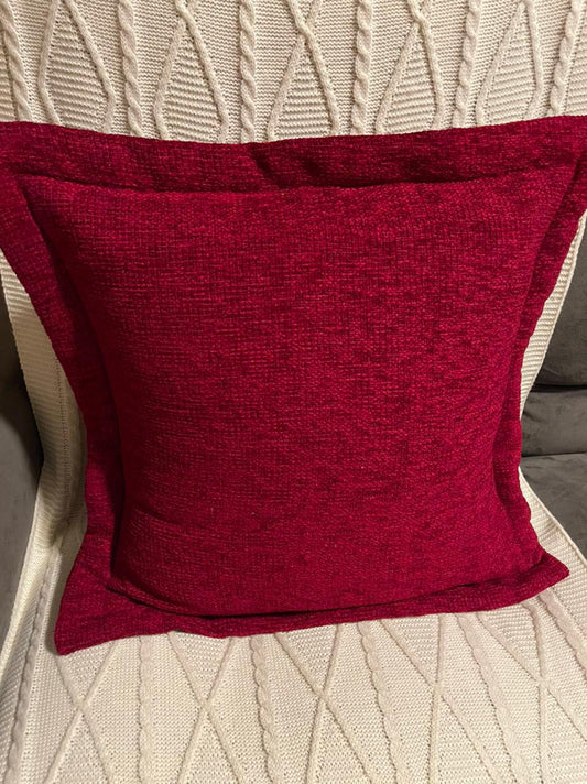 Capa de Almofada em Chenille com Aba Lateral Vinho 45x45