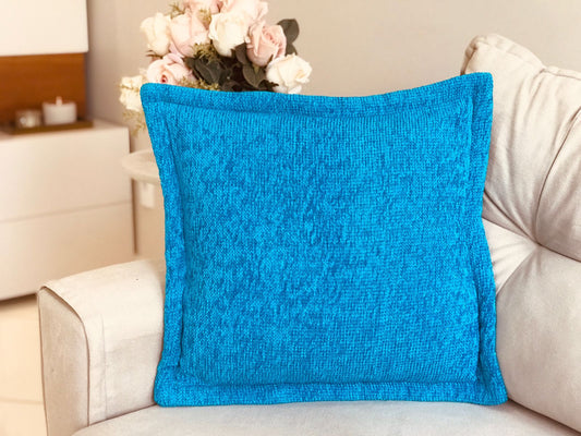 Capa de Almofada em Chenille com Aba Lateral Azul Claro 45x45